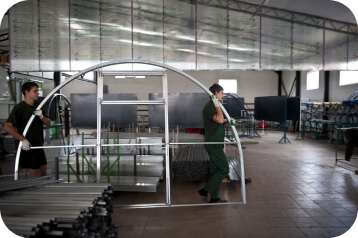 торец теплицы рабочие склад